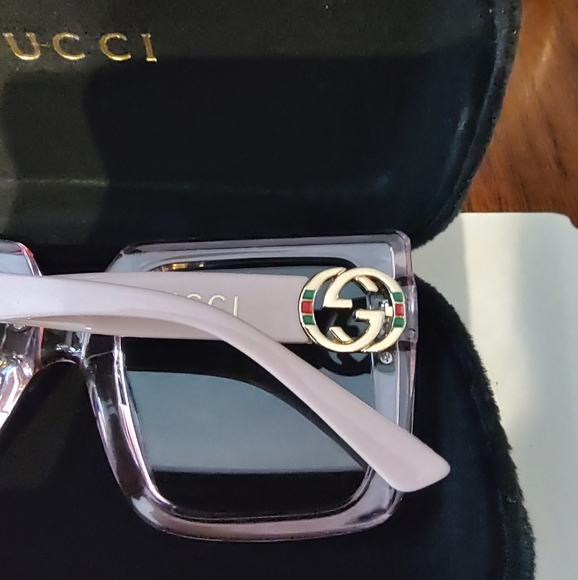 Sunglasses - Picture 3 of 5